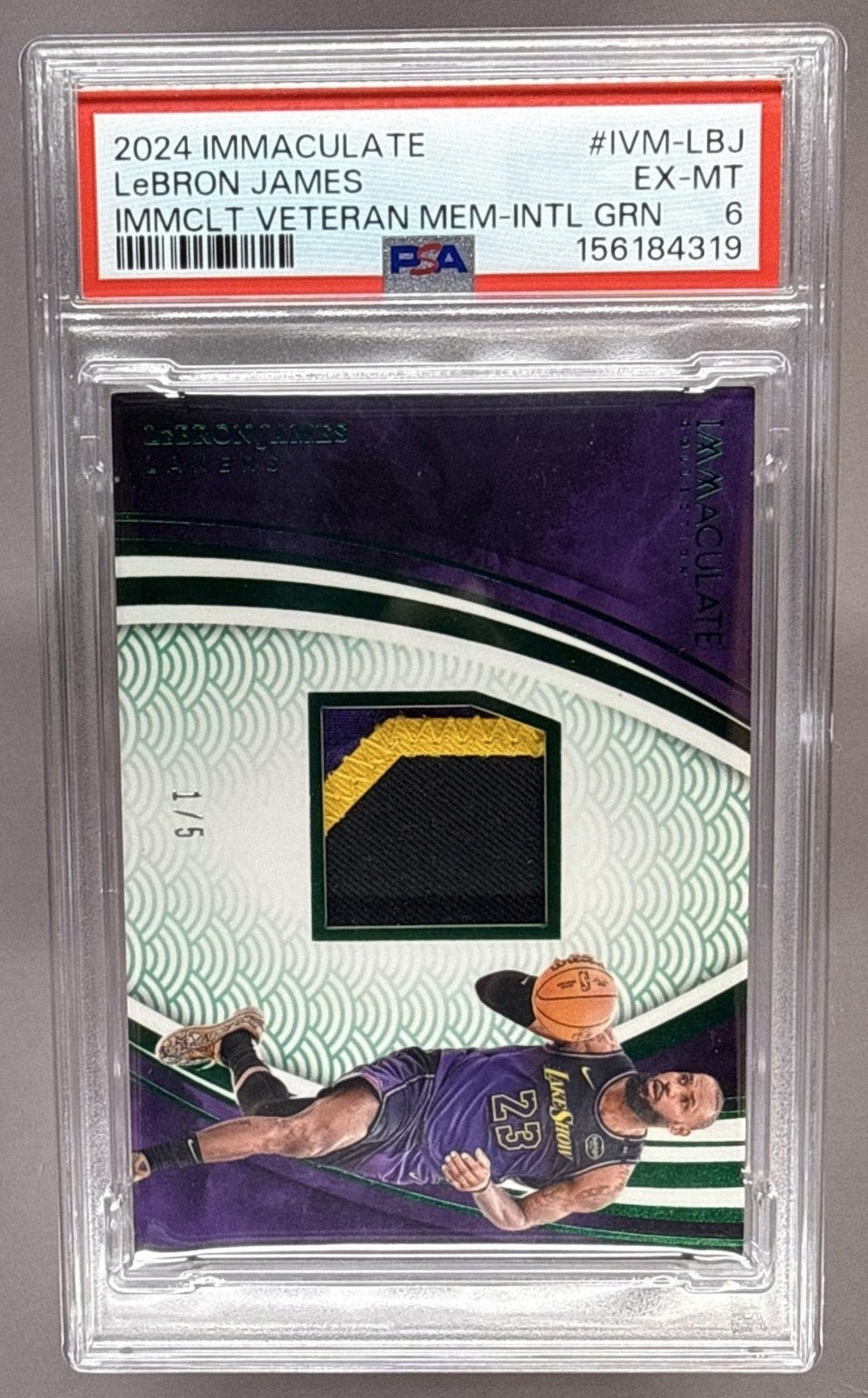 2023-24 PANINI IMMACULATE LEBRON JAMES #92 GREEN 1/5 LAKERS PSA 6