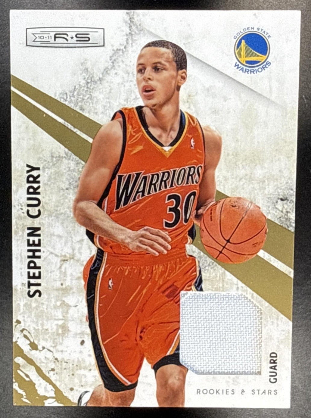 2010-11 PANINI ROOKIES & STARS STEPHEN CURRY #86 GOLD MATERIALS 34/299 WARRIORS